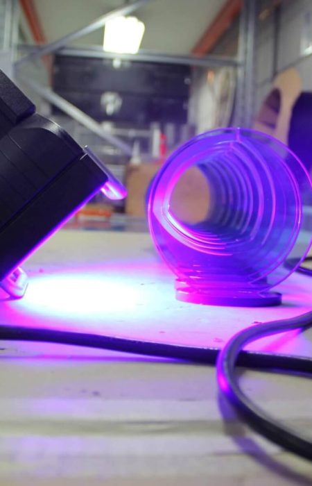 UV glueing